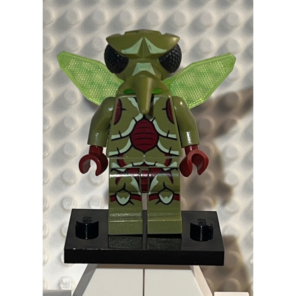 LEGO Galaxy Squad Alien Mosquito Minifigure gs002 Small Crack Torso No Antennas - Picture 1 of 8